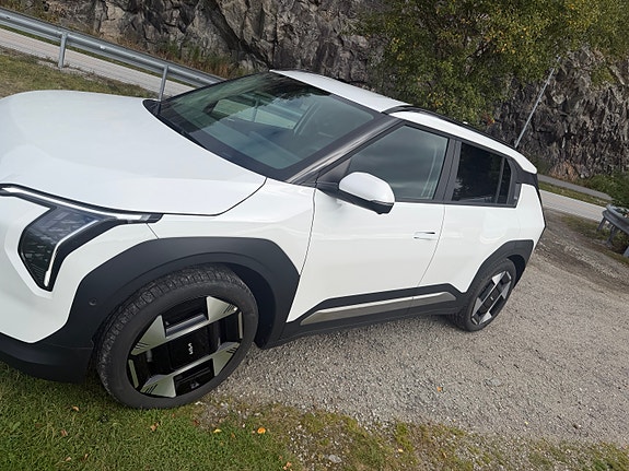 Kia EV3 18 of 23