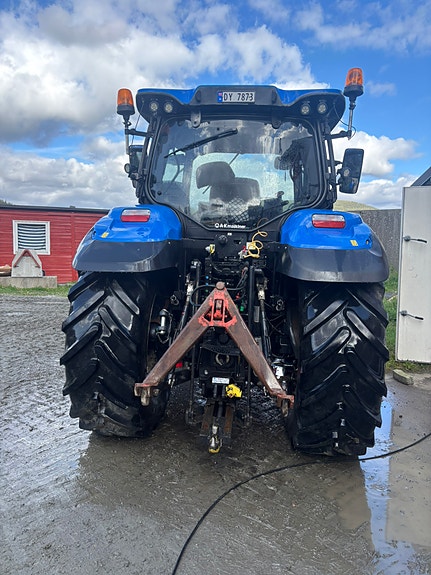 New Holland T6-180 4 of 8