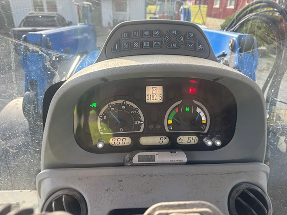 New Holland T6-180 6 of 8