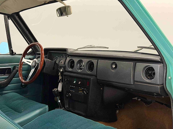 Volvo 142 20 of 28