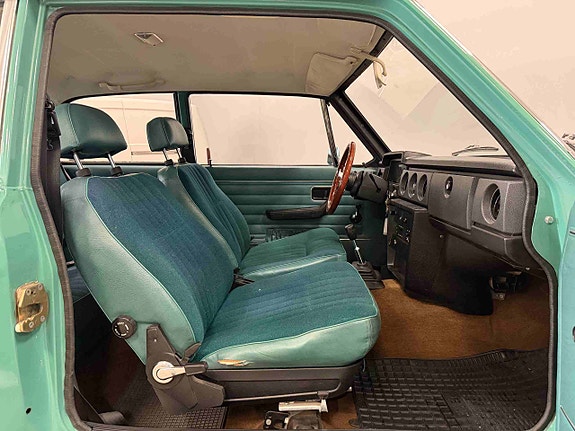 Volvo 142 28 of 28