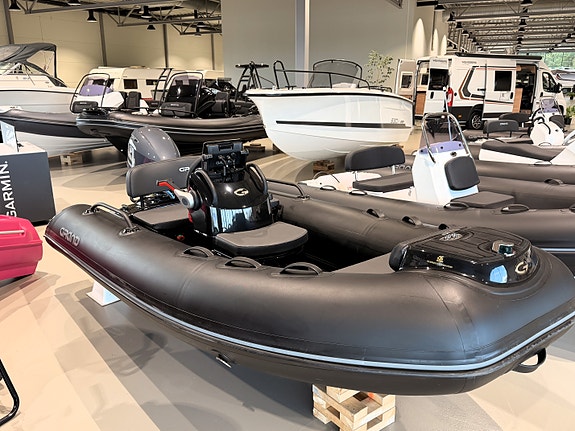 Topp utstyrt Grand G380 UBE m/Yamaha F40 - Vinterlagring inkludert 5 of 17