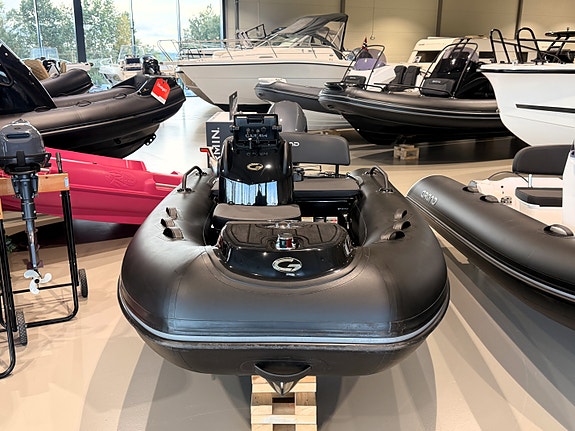 Topp utstyrt Grand G380 UBE m/Yamaha F40 - Vinterlagring inkludert 6 of 17