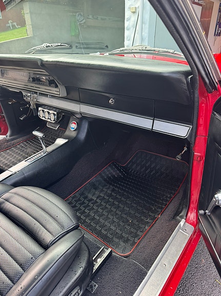 Ford Fairlane 16 of 23
