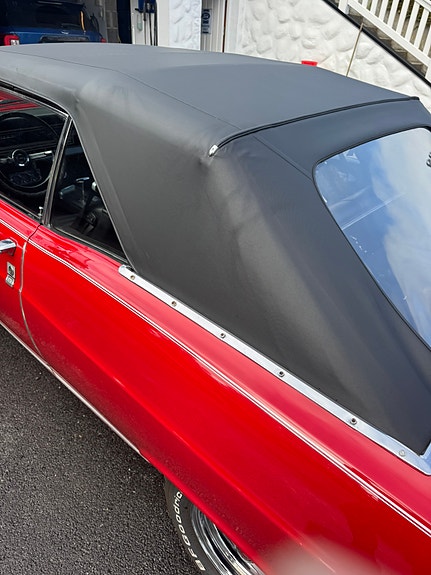 Ford Fairlane 8 of 23