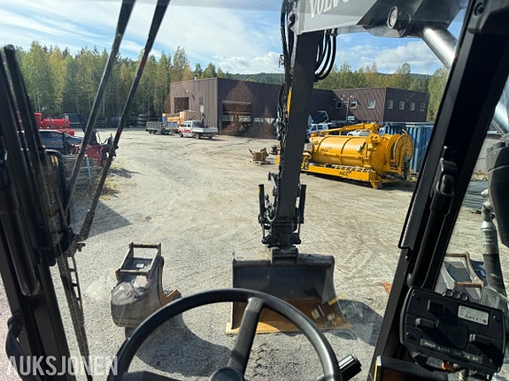 Volvo EWR150E hjulgraver - GPS - Rotortilt - 3 skuffer - Henger. 24 of 30