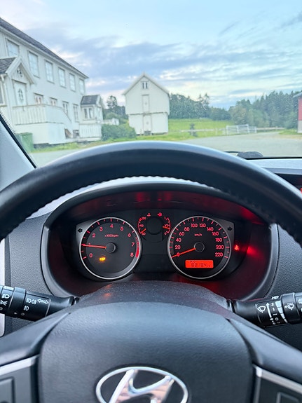 Hyundai i20 8 of 10