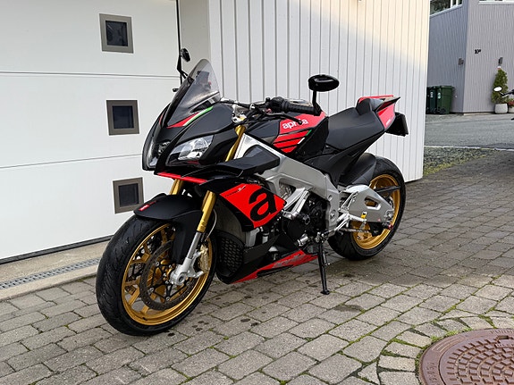 Aprilia Tuono V4R A.P RIDE CONTROLL/ARROW/OZ FELGER/BREMBO 8 of 9