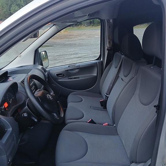 Toyota Proace 9 of 14