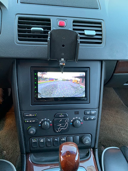Volvo XC90 16 of 20