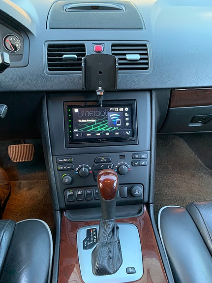 Volvo XC90 15 of 20