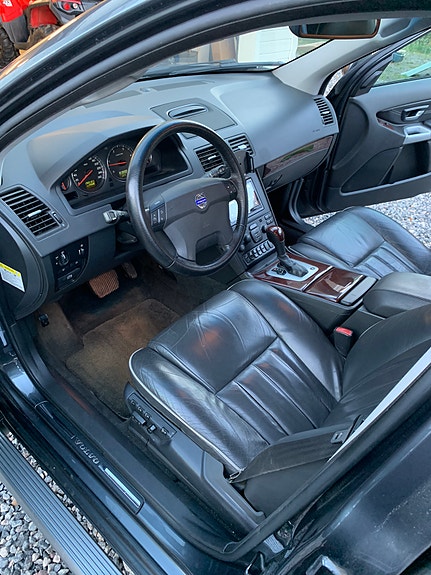 Volvo XC90 9 of 20