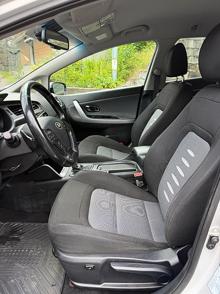Kia Ceed 9 of 30