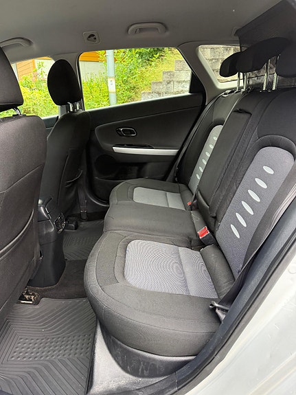 Kia Ceed 14 of 30