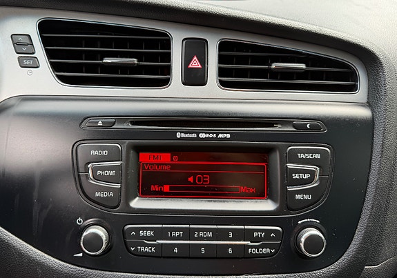 Kia Ceed 24 of 30