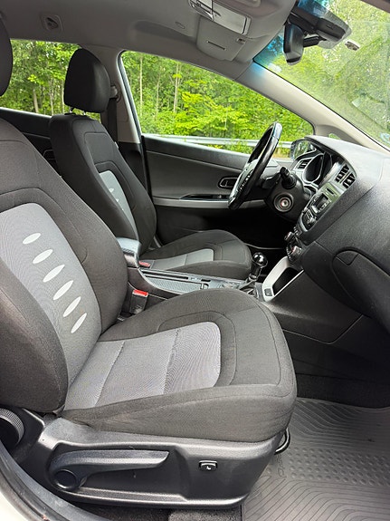 Kia Ceed 11 of 30