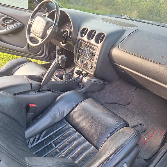 Pontiac Trans Am 14 of 30