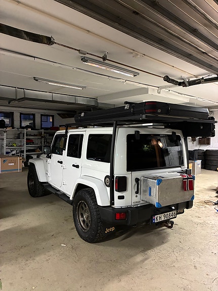 Jeep Wrangler 10 of 30