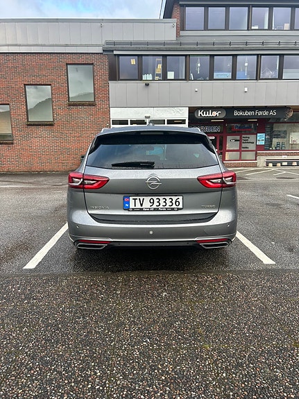 Opel Insignia 4 of 15