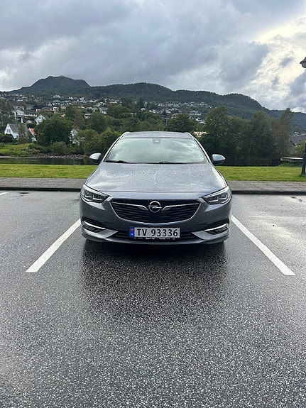 Opel Insignia 10 of 15
