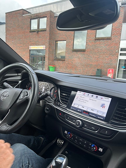 Opel Insignia 7 of 15