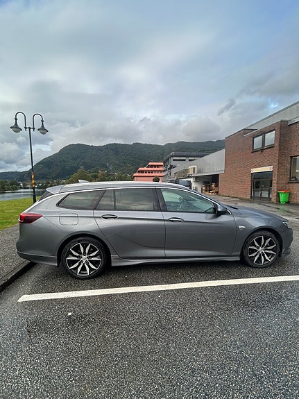 Opel Insignia 6 of 15