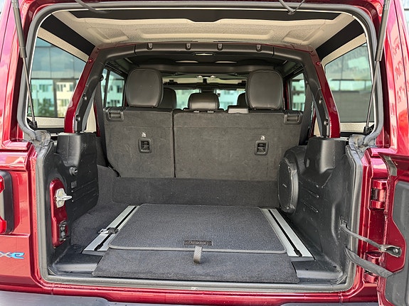 Jeep Wrangler 20 of 30