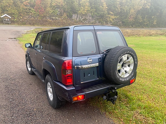 Nissan Patrol 6 of 30