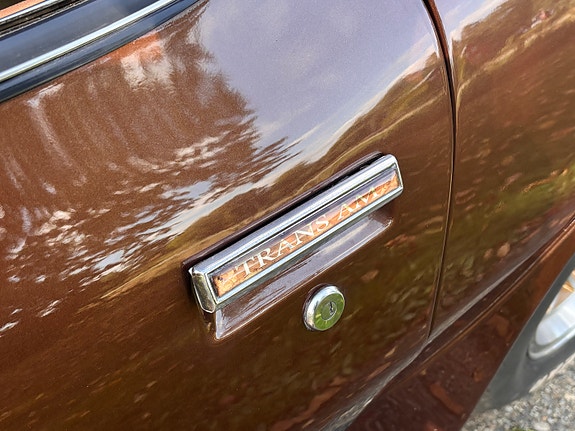 Pontiac Trans Am 16 of 30