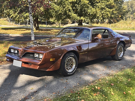 Pontiac Trans Am 4 of 30