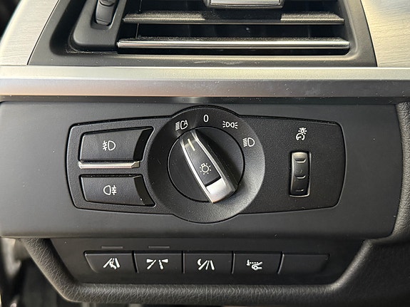 BMW 640i 12 of 29
