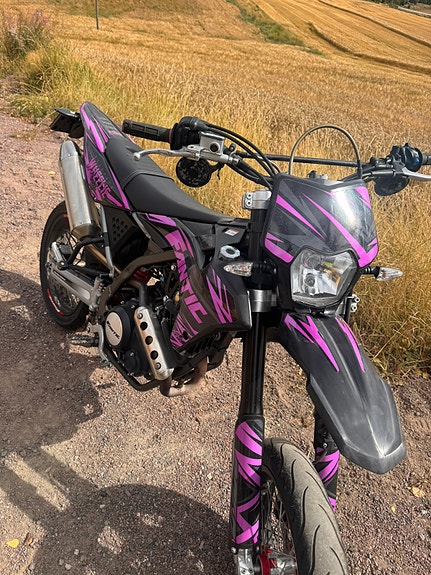 Fantic XMF 125 4 of 10