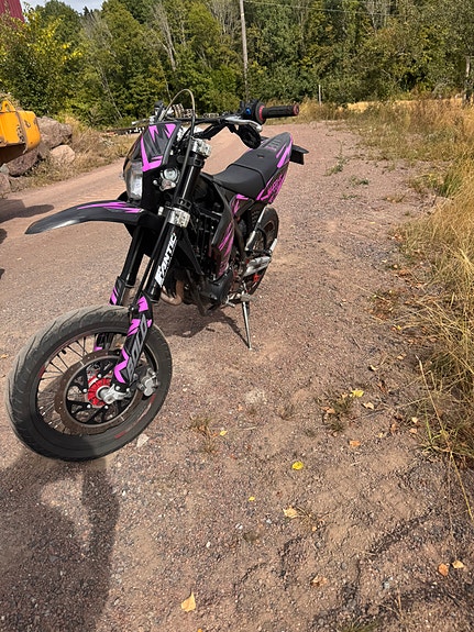 Fantic XMF 125 5 of 10
