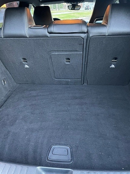 Mercedes-Benz GLA180 26 of 30