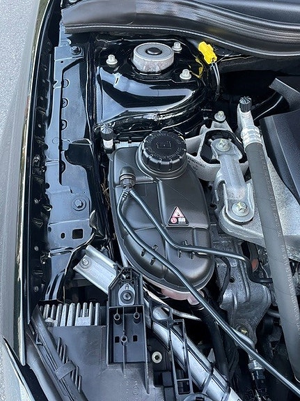 Mercedes-Benz GLA180 15 of 30