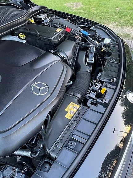 Mercedes-Benz GLA180 18 of 30