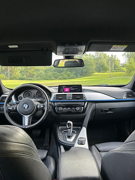 BMW 318d 6 of 7