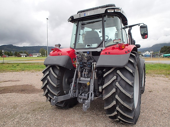 Massey Ferguson 5S.145 Dyna6 Jubileum 13 of 30