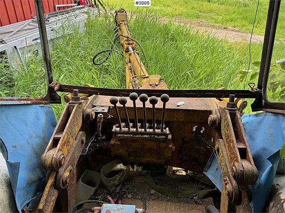 Ford 5000 m/Hymas 4 graver 10 of 19
