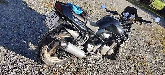 Suzuki Bandit 400 3 of 10