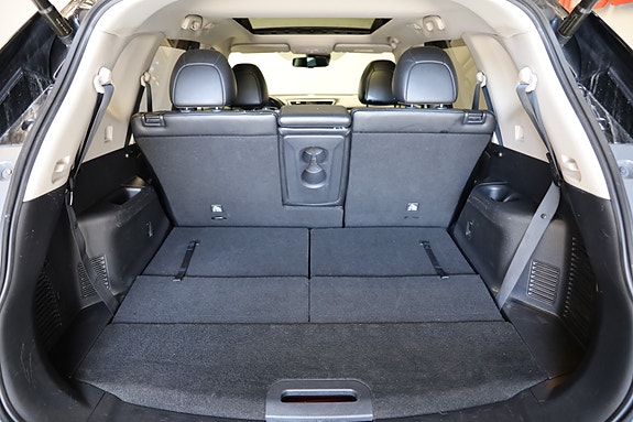 Nissan X-Trail 15 of 15