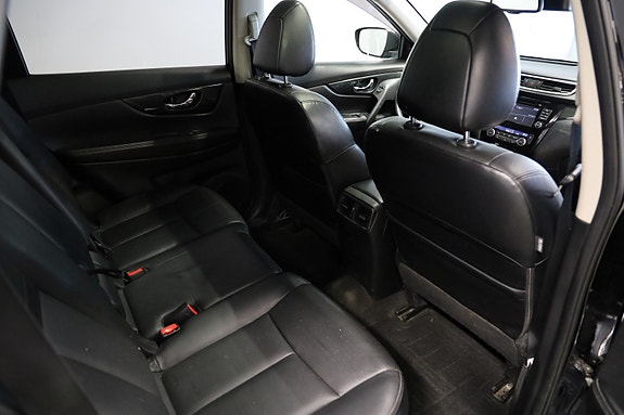 Nissan X-Trail 12 of 15