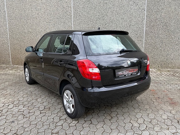 Skoda Fabia 12 of 30