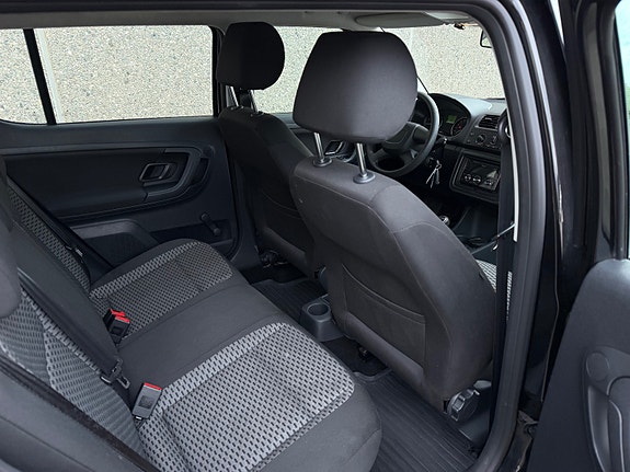 Skoda Fabia 19 of 30