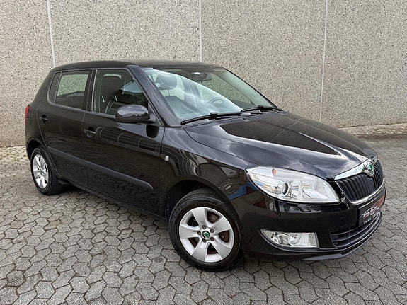 Skoda Fabia 2 of 30