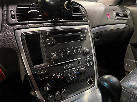 Volvo S60 19 of 30