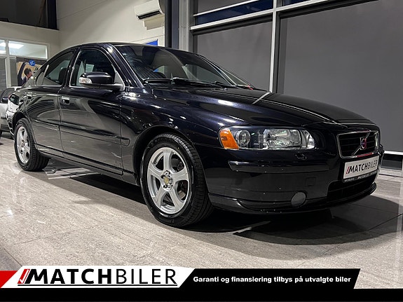 Volvo S60 2 of 30