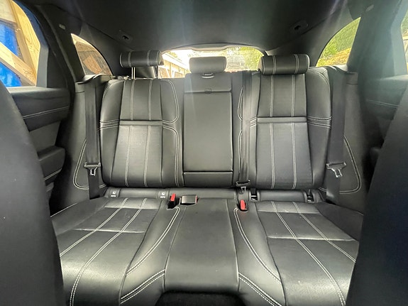 Land Rover Range Rover Velar 23 of 29