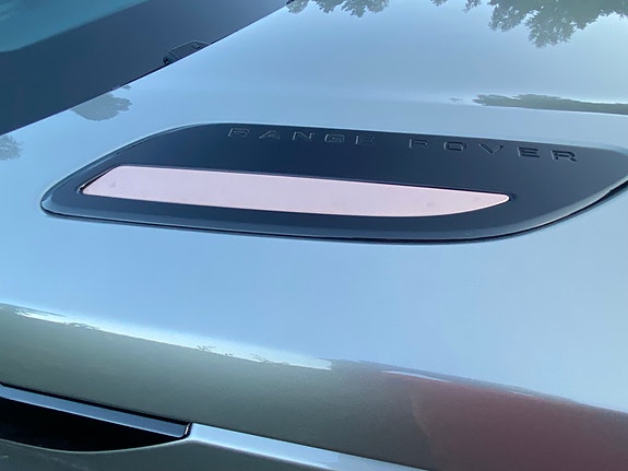 Land Rover Range Rover Velar 10 of 29