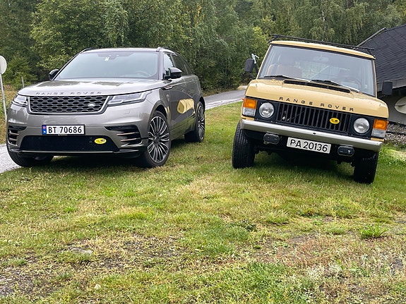 Land Rover Range Rover Velar 18 of 29